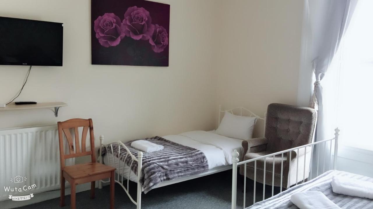 Couette-café Travel 3*